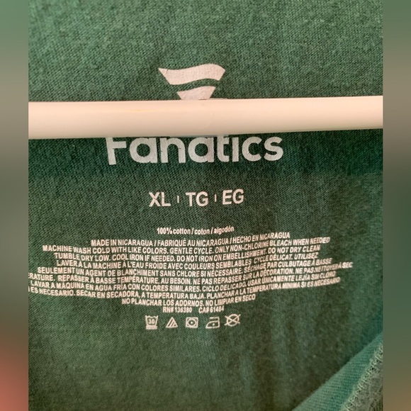 2021 NBA Finals Champs Milwaukee Bucks Green XL Fanatics Shirt - Picture 4 of 9